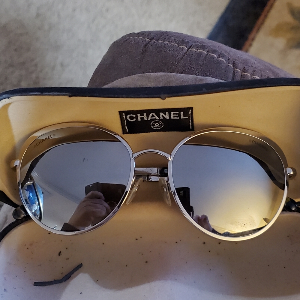 100% Authentic Chanel Silver round sunglasses.